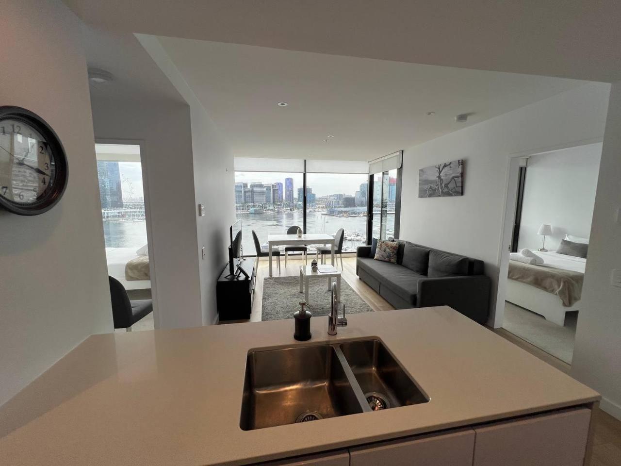 Pars Apartments - Collins Wharf Waterfront, Docklands Мельбурн Екстер'єр фото